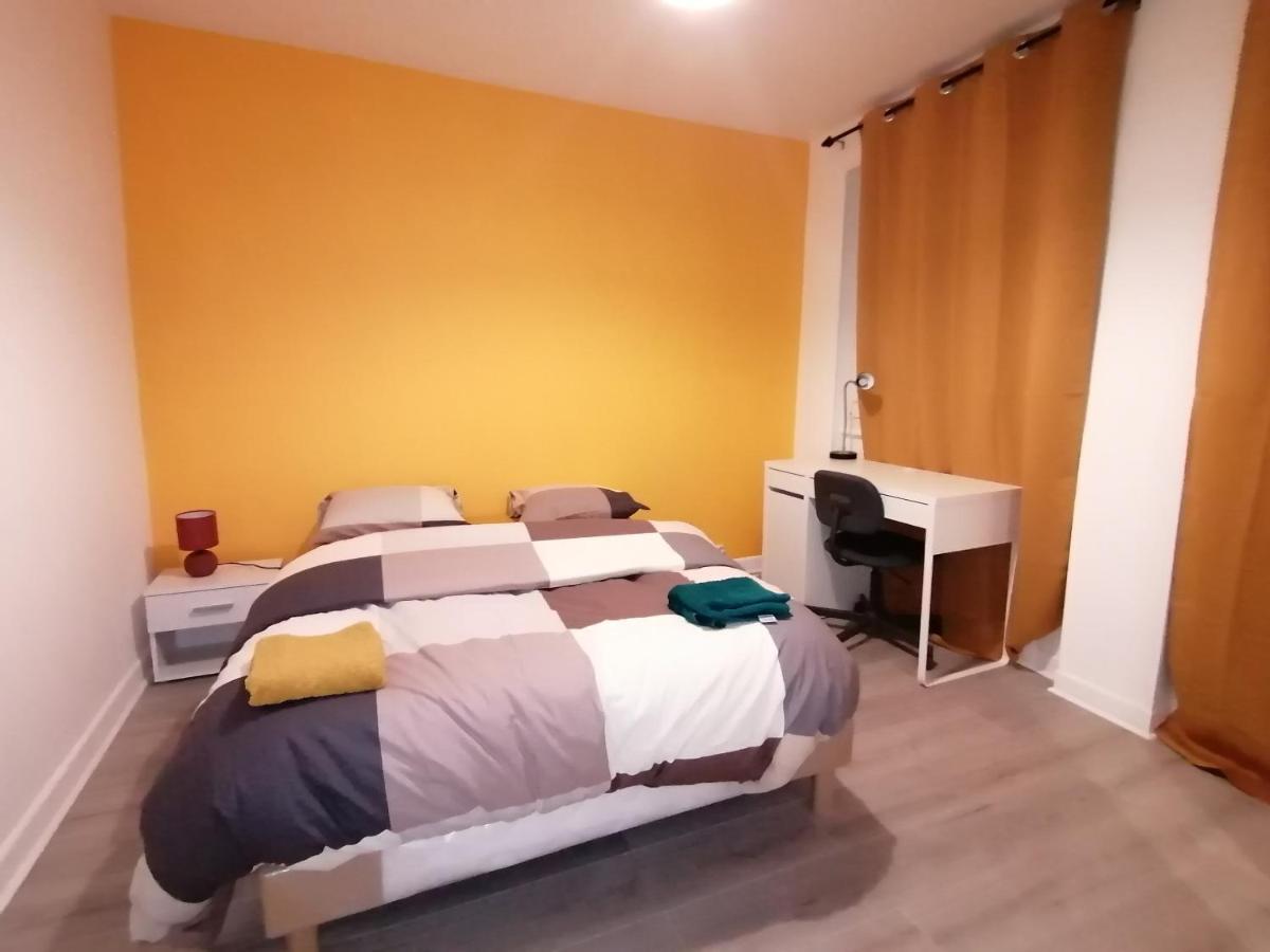 Hadriel Host Apartment แคลร์มงต์-แฟร์รองด์ ภายนอก รูปภาพ