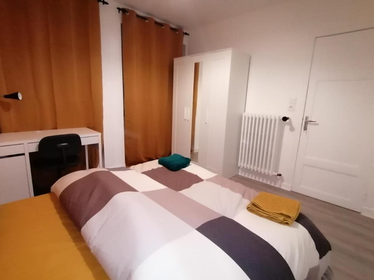 Hadriel Host Apartment แคลร์มงต์-แฟร์รองด์ ภายนอก รูปภาพ