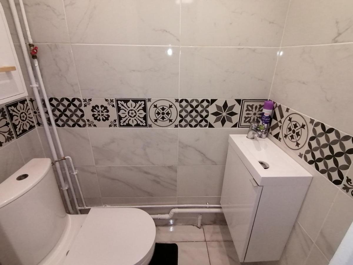 Hadriel Host Apartment แคลร์มงต์-แฟร์รองด์ ภายนอก รูปภาพ