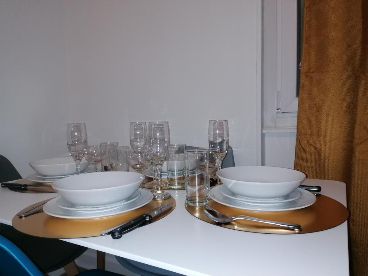 Hadriel Host Apartment แคลร์มงต์-แฟร์รองด์ ภายนอก รูปภาพ